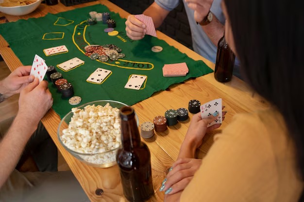 kotatogel live dealer roulette table with dealer and spinning wheel